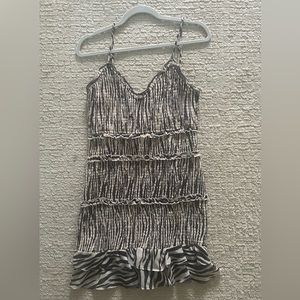 Nwt fab’rik Printed Fitted dress- boutique!